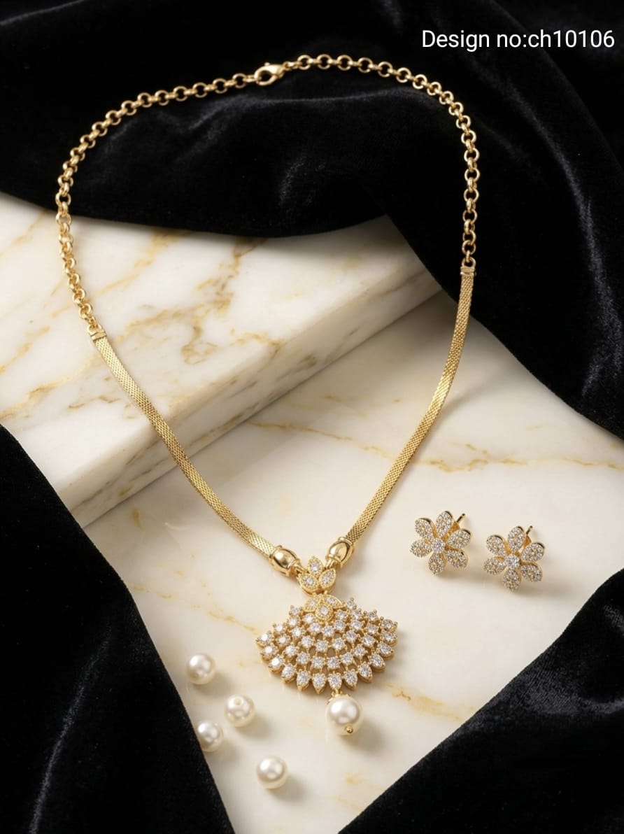 Chain With Pendant and Earrings