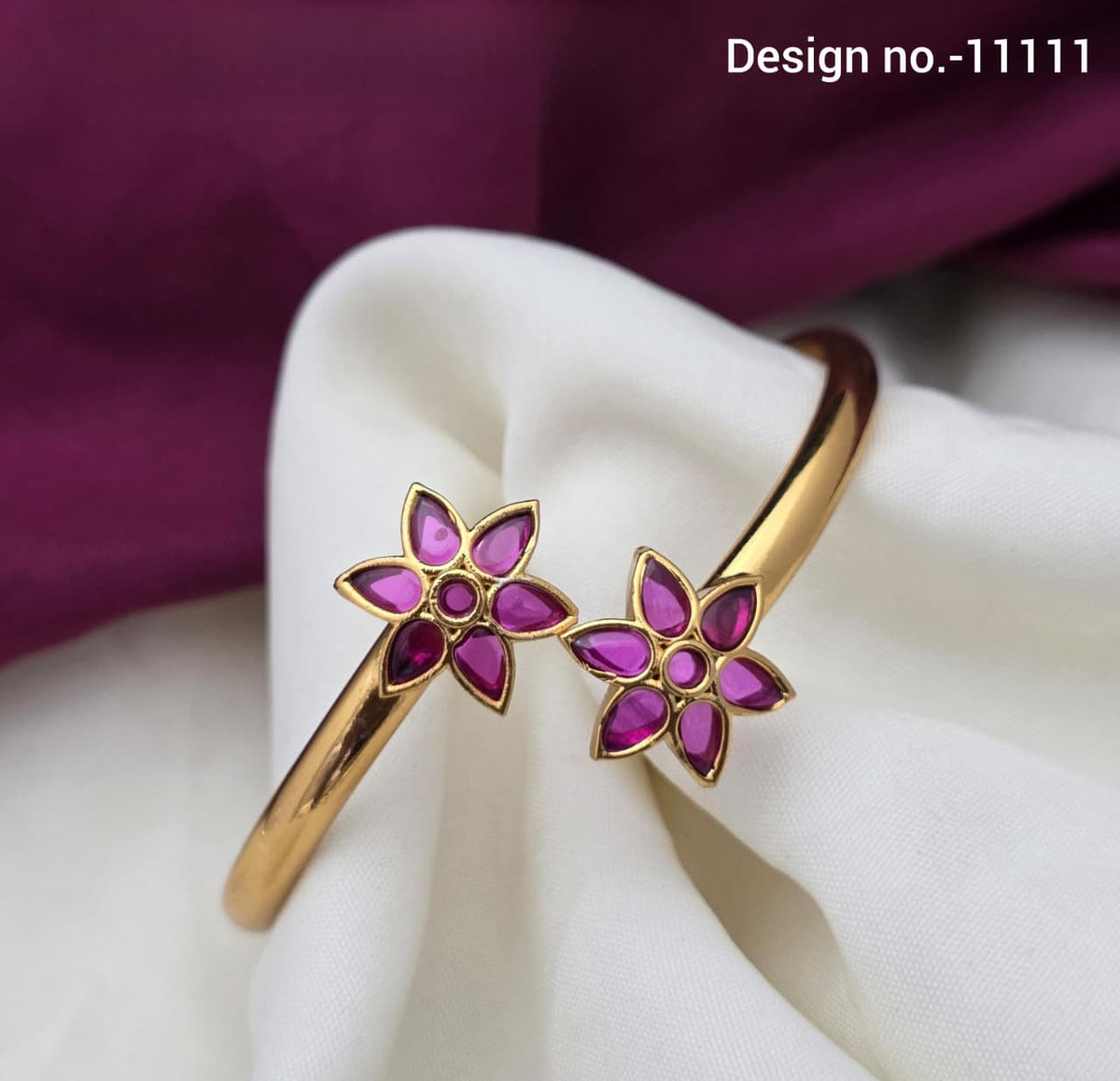 Gold Finish Openable Kada