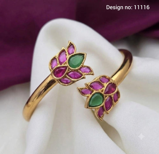 Gold Finish Openable Kada